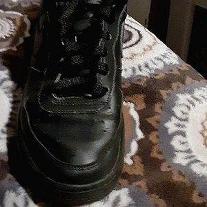 Black nike air force 1 size 7